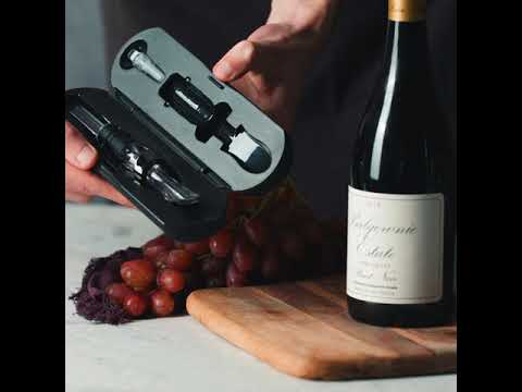 Boyd Wine accessories